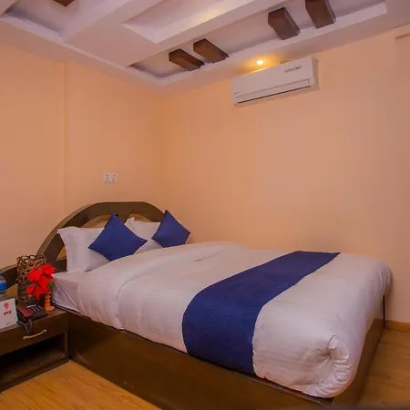 Oyo Hotel Antique Kutty